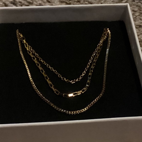 New Multi-layer 18k Gold Boho Minimalist Necklace - Picture 3 of 3